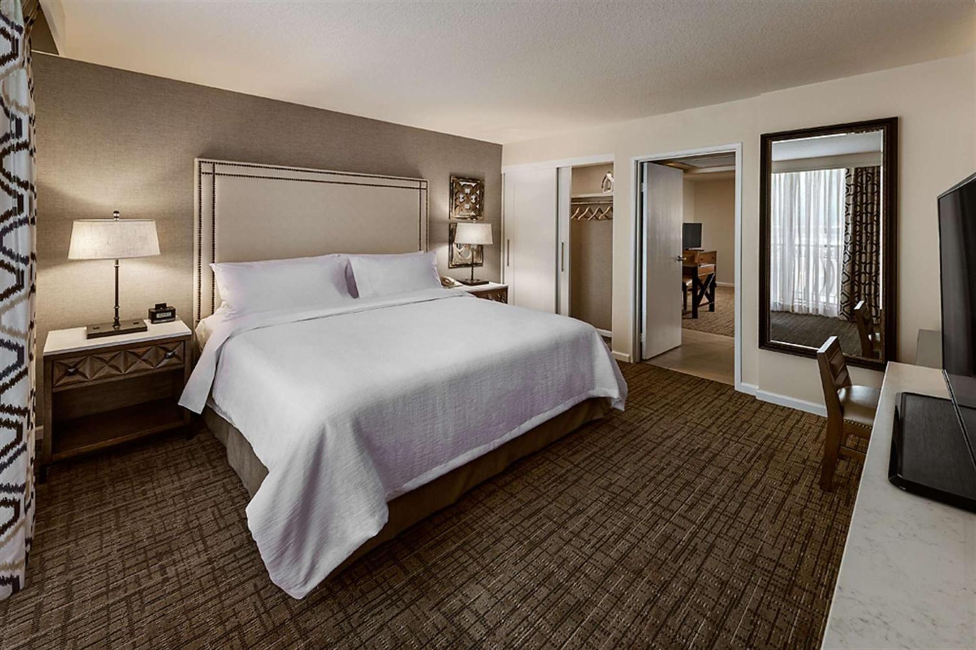Embassy Suites By Hilton Scottsdale Resort Exteriör bild