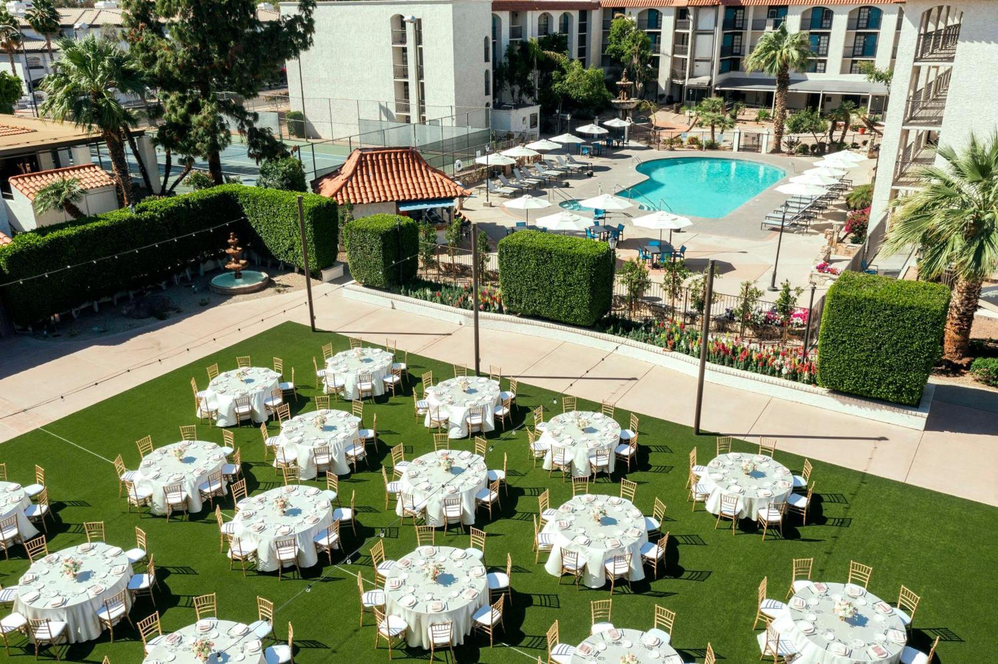 Embassy Suites By Hilton Scottsdale Resort Exteriör bild