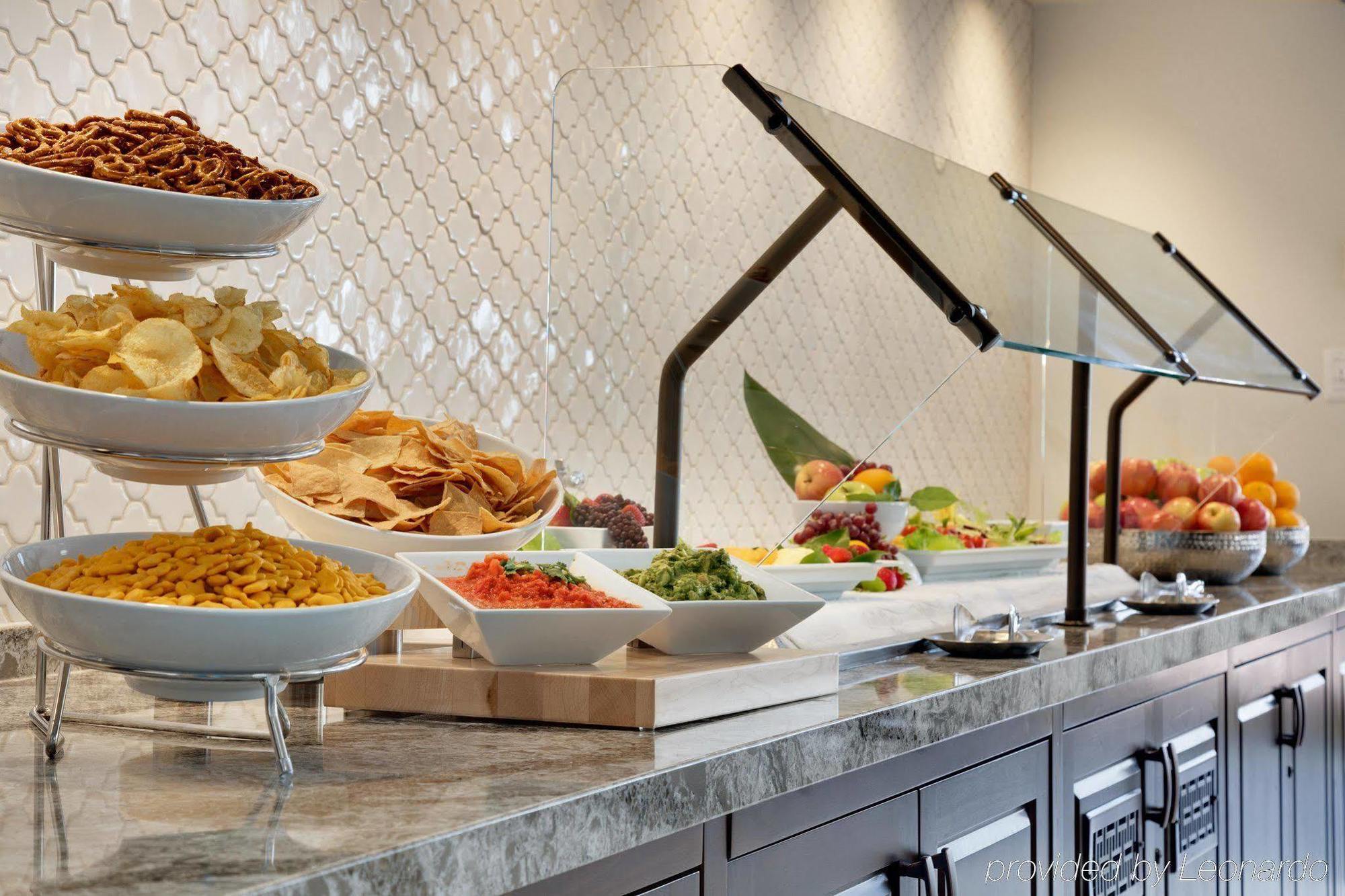 Embassy Suites By Hilton Scottsdale Resort Exteriör bild